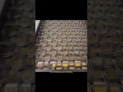 Tersedia dalam berbagai jenis anyaman (seperti jaring las, jaring kawat anyaman, jaring diperluas), ukuran, dan