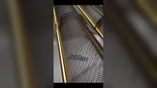 Solusi Layar Logam Kustom Mesh Arsitektur Ungu