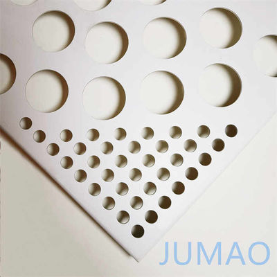 Putih Perforated Metal Screen Steel Plate Ceiling Aluminium Alloy Lubang Bulat