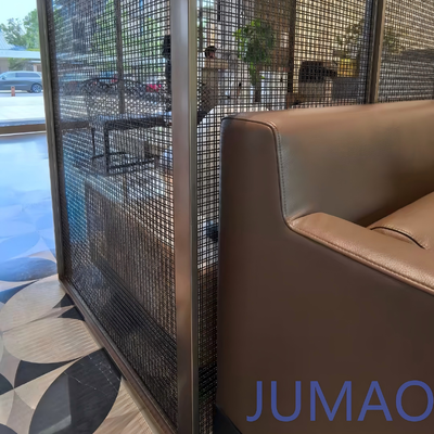 Furnitur Dekoratif Mesh Laminasi Panel Kaca Membawa Kehangatan Panas Ke Interior